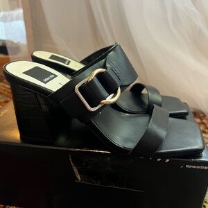 Dolce Vita Palyce Black Leather Sandal Heel